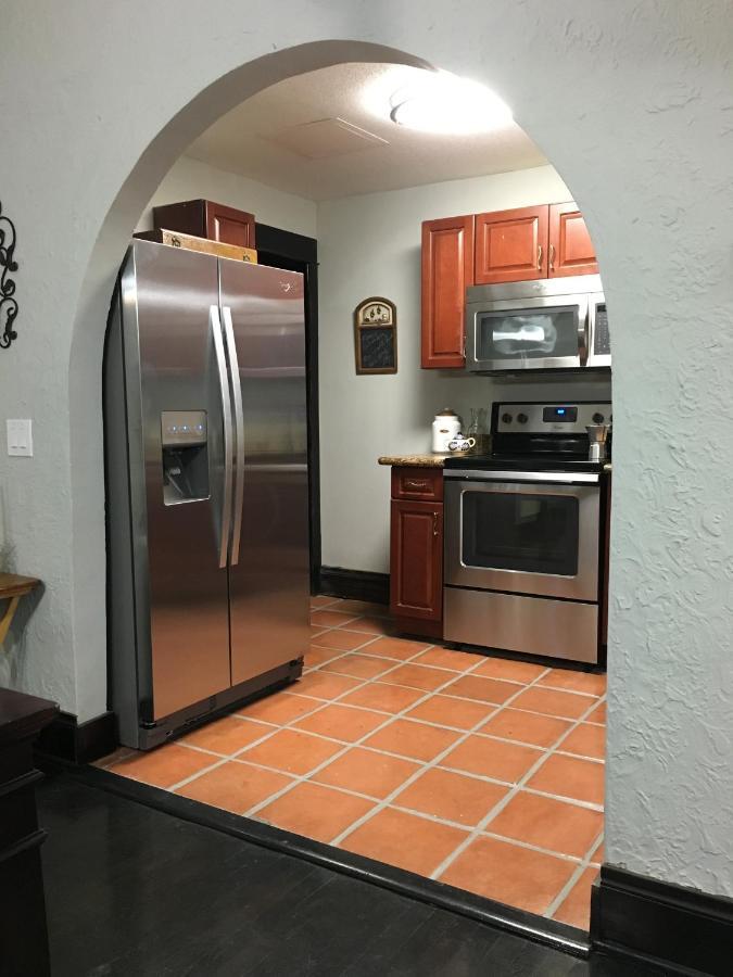 מיאמי Private Room In The Heart Of Little Havana מראה חיצוני תמונה